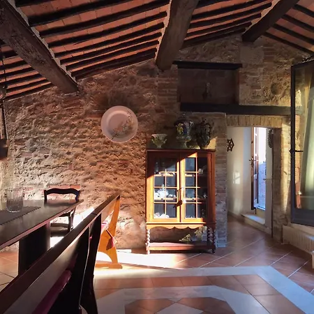 Podere Dei Sassi *